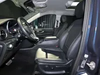 Gebraucht Mercedes V300 Avantgarde 237 PS (174 kW) 2023 Sodalithblau met. Van / Kleinbus