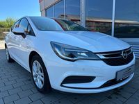 Gebraucht Opel Astra Edition 110 PS (80 kW) 2017 Weiß Limousine