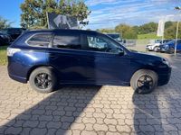 Gebraucht Mitsubishi Outlander Invite 150 PS (110 kW) 2013 Blau SUV