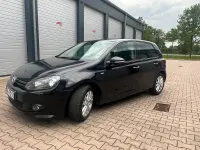Gebraucht VW Golf VII 105 PS (77 kW) 2012 Schwarz Kleinwagen
