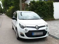 Używany Renault Twingo Expression 75 KM (55 kW) 2013 Biały Hatchback