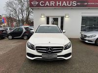 Gebraucht Mercedes E200 Avantgarde 150 PS (110 kW) 2019 Weiß Limousine