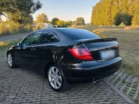 Gebraucht Mercedes C180 143 PS (105 kW) 2003 Schwarz Kleinwagen