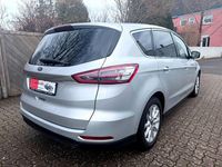Gebraucht Ford S-MAX Titanium 150 PS (110 kW) 2015 Silber Van / Kleinbus