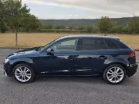 Gebraucht Audi A3 Sport 150 PS (110 kW) 2017 Blau Limousine