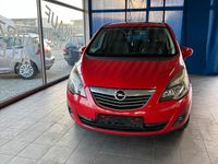 Gebraucht Opel Meriva 101 PS (74 kW) 2011 Rot Van / Kleinbus