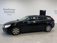 Gebraucht Volvo V60 Momentum 136 PS (100 kW) 2013 Schwarz Kombi