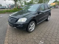 Gebraucht Mercedes ML280 190 PS (139 kW) 2008 Schwarz SUV