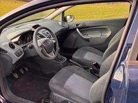 Gebraucht Ford Fiesta 60 PS (44 kW) 2010 Blau Kleinwagen