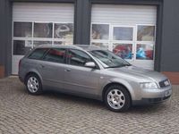 gebraucht Audi A4 Avant 2.0 FSI *Xenon*