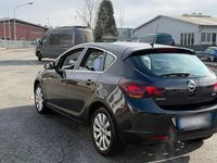 Gebraucht Opel Astra 110 PS (80 kW) 2010 Schwarz Kleinwagen