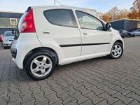 Gebraucht Peugeot 107 Filou 68 PS (50 kW) 2009 Weiß Kleinwagen