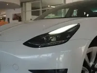 Gebraucht Tesla Model 3 366 kW (498 PS) 2023 Weiß metallic Limousine