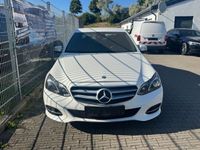 Gebraucht Mercedes E220 170 PS (125 kW) 2015 Weiß Limousine