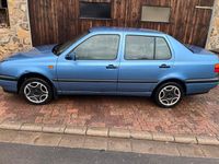 Gebraucht VW Vento 75 PS (55 kW) 1992 Blau Limousine