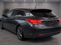 Gebraucht Hyundai i40 Edition 135 PS (99 kW) 2014 Grau Kombi