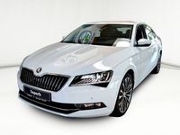 Gebraucht Skoda Superb LAURIN & KLEMENT 220 PS (161 kW) 2016 Weiß metallic Limousine