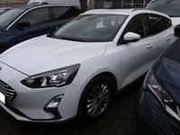 Gebraucht Ford Focus Titanium 125 PS (91 kW) 2021 Weiß Kombi