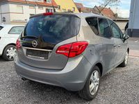 Gebraucht Opel Meriva Design Edition 131 PS (96 kW) 2011 Grau Van / Kleinbus