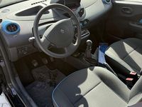 Gebraucht Renault Twingo 75 PS (55 kW) 2012 Schwarz Kleinwagen