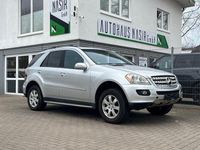 Gebraucht Mercedes ML320 224 PS (164 kW) 2007 Silber SUV