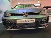 Gebraucht VW Passat R-line 193 PS (141 kW) 2024 Diabasgrau metallic Kombi