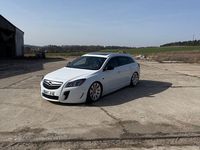 Gebraucht Opel Insignia OPC 194 PS (142 kW) 2012 Weiß Kombi