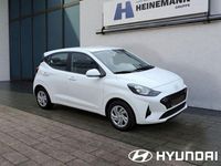 Gebraucht Hyundai i10 Comfort 63 PS (46 kW) 2024 Weiß sonderlack Kleinwagen
