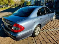 Usata Mercedes E200 184 CV (135 kW) 2006 Grigio Berlina