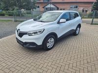 Gebraucht Renault Kadjar Life 131 PS (96 kW) 2018 Weiß SUV