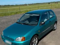 Gebraucht Toyota Starlet 75 PS (55 kW) 1998 Grün Kleinwagen