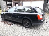Używany Audi A4 131 KM (96 kW) 2001 Czarny Kombi