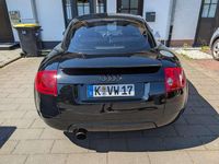Second-hand Audi TT S-Line 180 CP (132 kW) 2000 Negru Coupe