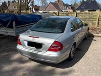 Gebraucht Mercedes E240 Elegance 177 PS (130 kW) 2005 Limousine