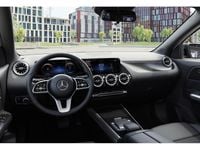 Gebraucht Mercedes EQA250+ Progressive 139 kW (190 PS) 2023 Polarweiß SUV