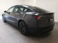 Usado Tesla Model 3 RWD 208 kW (283 CV) 2024 Gris Berlina