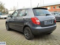 Gebraucht Skoda Fabia Family 86 PS (63 kW) 2012 Grau metallic