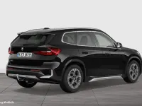 Neu BMW iX1 xLine 150 kW (204 PS) 2026 Schwarz SUV