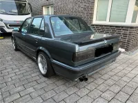 Gebraucht BMW 325 171 PS (125 kW) 1987 Grau Limousine