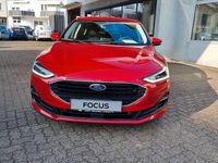 Gebraucht Ford Focus Cool & Connect 125 PS (91 kW) 2022 Rot Limousine