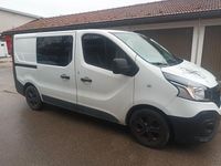 Gebraucht Renault Trafic Komfort 145 PS (106 kW) 2017 Weiß Van / Kleinbus