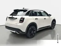 Neu Fiat 600 Street 101 PS (74 kW) 2026 Weiß SUV