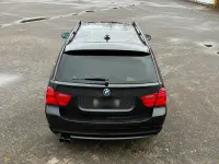 Gebraucht BMW 330 330 PS (242 kW) 2009 Schwarz Kombi
