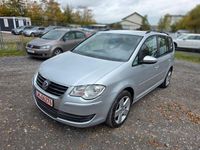 Gebraucht VW Touran Trendline 140 PS (102 kW) 2010 Silber Van / Kleinbus