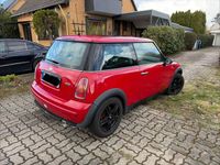 Gebraucht Mini ONE 90 PS (66 kW) 2002 Rot Kleinwagen