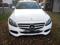 Gebraucht Mercedes C180 Exclusive 156 PS (114 kW) 2014 Weiß Limousine