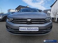 Gebraucht VW Passat Business 200 PS (147 kW) 2023 Pyritsilber Kombi