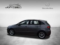 Gebraucht Mercedes B180 Business 116 PS (85 kW) 2019 Grau Kleinwagen