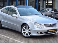 Gebraucht Mercedes C220 150 PS (110 kW) 2007 Iridiumsilber Coupé