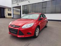 Gebraucht Ford Focus 109 PS (80 kW) 2011 Rot Limousine